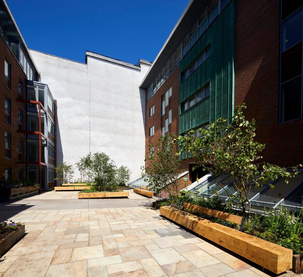 Blackhall Place Self Catering Hostel - Dublin — Photos 2